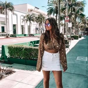 Meet your Posher, Taylor